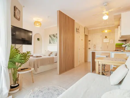 Appartement 40 m² avec terrasse, vue canaux à Empuriabrava : photo 2