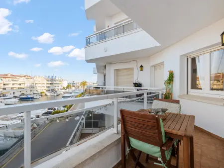 Appartement 40 m² avec terrasse, vue canaux à Empuriabrava : photo 12