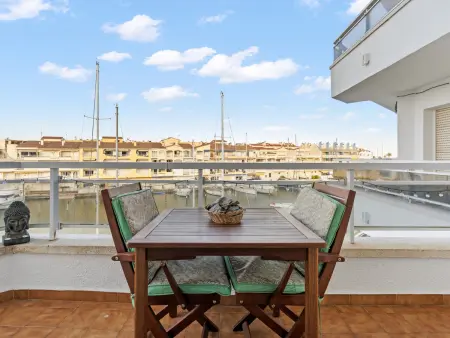 Appartement 40 m² avec terrasse, vue canaux à Empuriabrava : photo 16