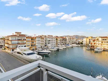 Appartement 40 m² avec terrasse, vue canaux à Empuriabrava : photo 19