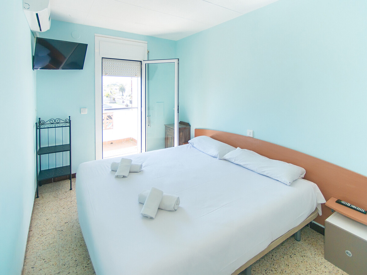 Villa 6 pers. avec piscine et terrasse canal à Empuriabrava - Photo 16