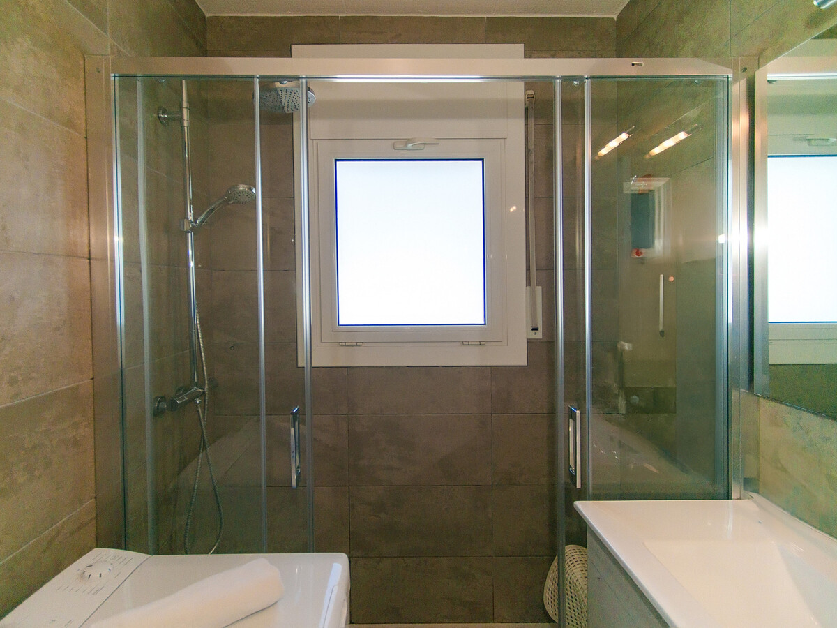 Villa 6 pers. avec piscine et terrasse canal à Empuriabrava - Photo 18