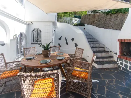 Maison Empuriabrava avec terrasse, jacuzzi et parking : photo 3