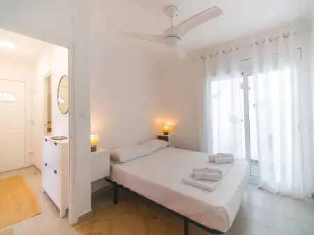 Maison Empuriabrava avec terrasse, jacuzzi et parking : photo 4