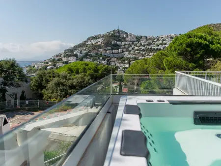 Maison Empuriabrava avec terrasse, jacuzzi et parking : photo 27