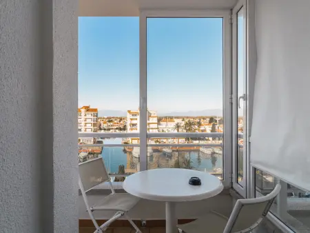 Appartement avec terrasse vue canal à Empuriabrava : photo 13