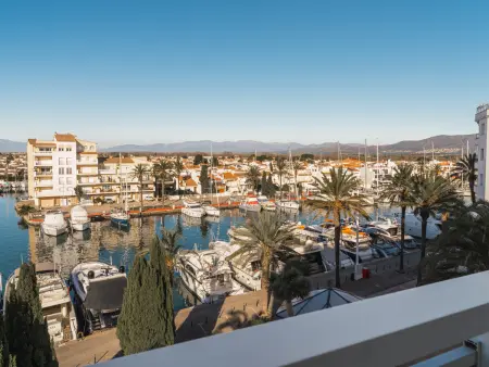 Appartement avec terrasse vue canal à Empuriabrava : photo 15