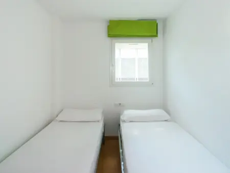 Appartement 45m² avec piscine à Roses : photo 15