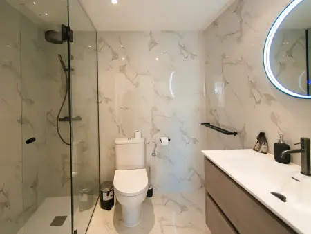 Appartement 70 m² terrasse vue montagne - Roses : photo 8
