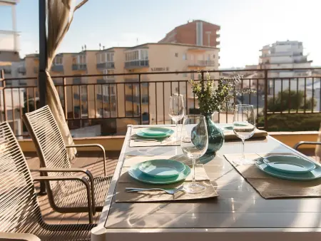 Appartement 70 m² terrasse vue montagne - Roses : photo 30