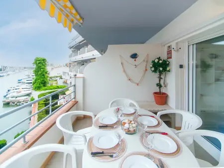 Appartement 4 pers. vue canal à Roses : photo 1