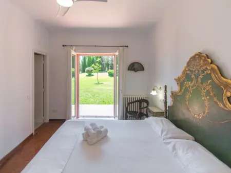 Maison 200 m² piscine privée pour 10 pers. à Garrigoles : photo 11