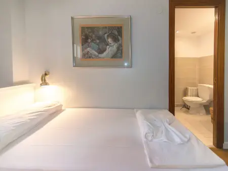 Maison 200 m² piscine privée pour 10 pers. à Garrigoles : photo 23