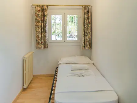 Maison 200 m² piscine privée pour 10 pers. à Garrigoles : photo 25