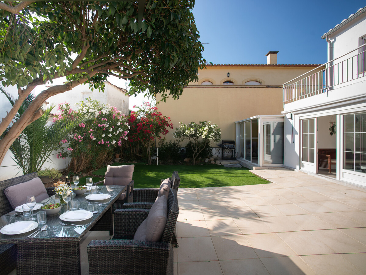Maison 6 pers. avec jardin et barbecue à Empuriabrava - Photo 9