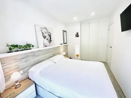 Appartement 37 m² avec terrasse vue montagne, piscine : photo 2