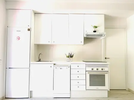 Appartement 37 m² avec terrasse vue montagne, piscine : photo 4