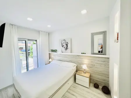 Appartement 37 m² avec terrasse vue montagne, piscine : photo 14