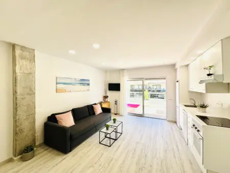 Appartement 37 m² avec terrasse vue montagne, piscine : photo 15