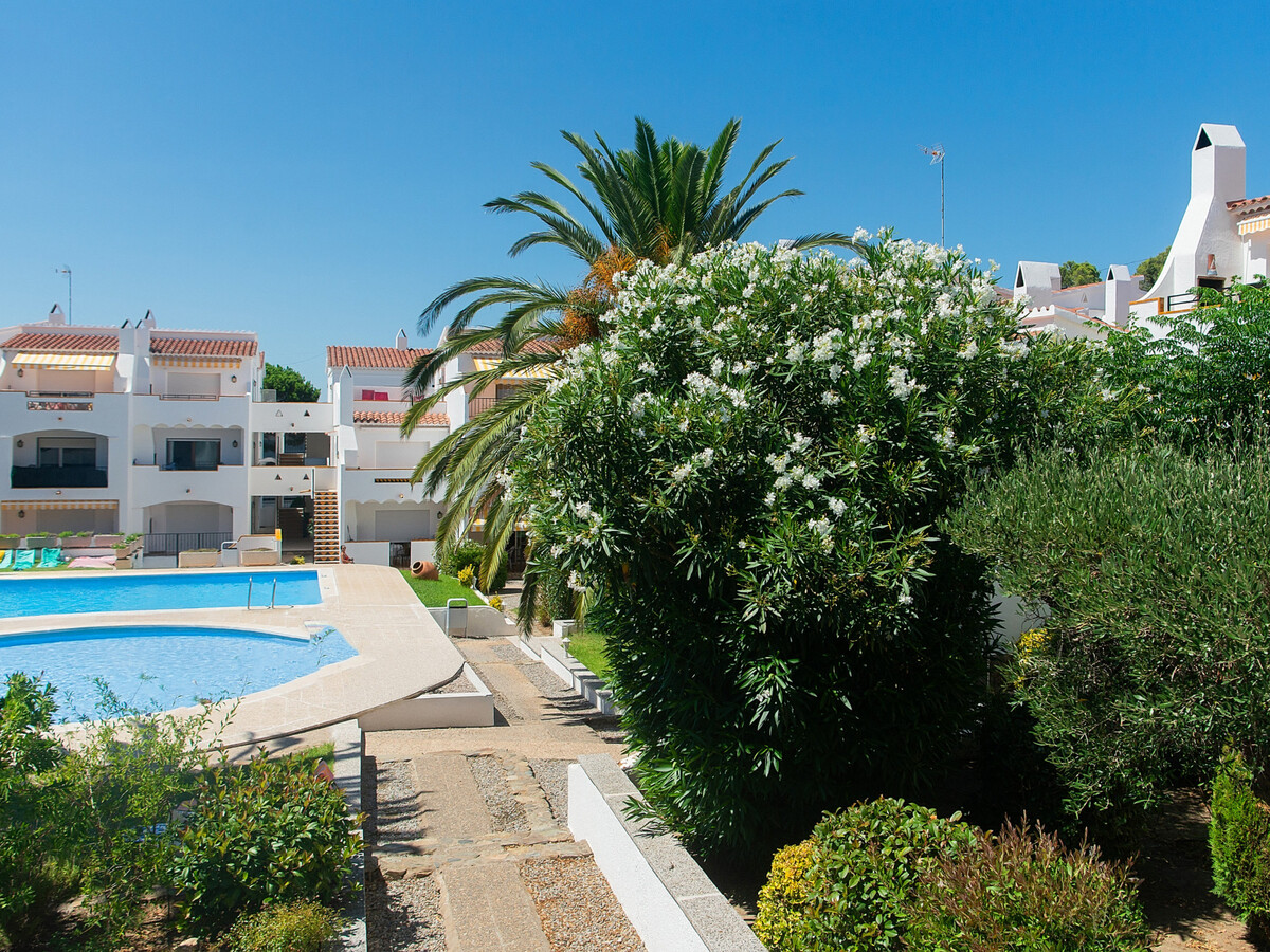 Appartement 30 m² avec terrasse et piscine - Roses - Photo 26