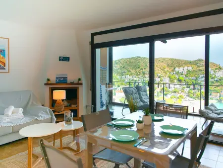 Appartement 60 m² vue mer avec balcon et barbecue : photo 2