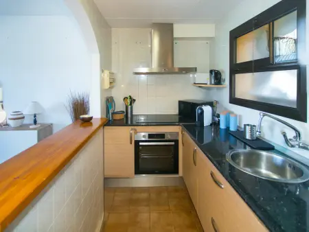 Appartement 60 m² vue mer avec balcon et barbecue : photo 5