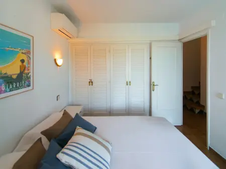 Appartement 60 m² vue mer avec balcon et barbecue : photo 24