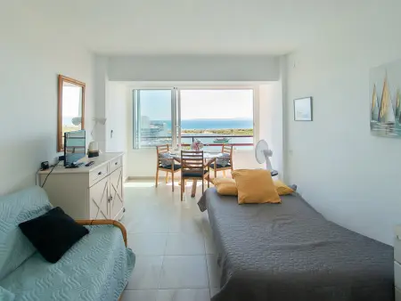 Studio vue mer 30m² avec terrasse à Roses : photo 11