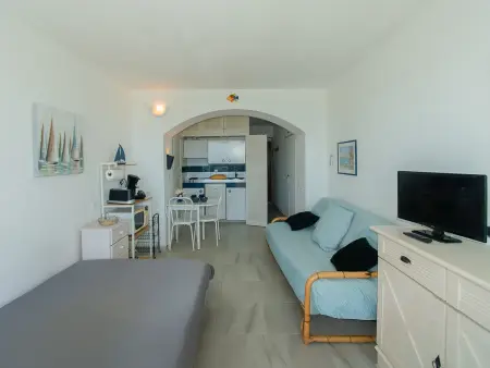 Studio vue mer 30m² avec terrasse à Roses : photo 12