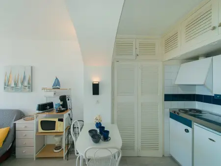 Studio vue mer 30m² avec terrasse à Roses : photo 15