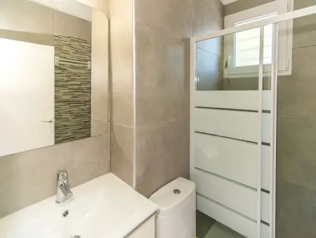 Studio 25 m² vue mer – Terrasse Roses : photo 14