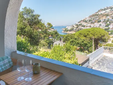 Studio 25 m² vue mer – Terrasse Roses : photo 16