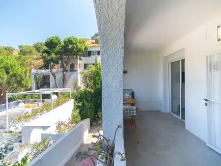 Studio 25 m² vue mer – Terrasse Roses : photo 18