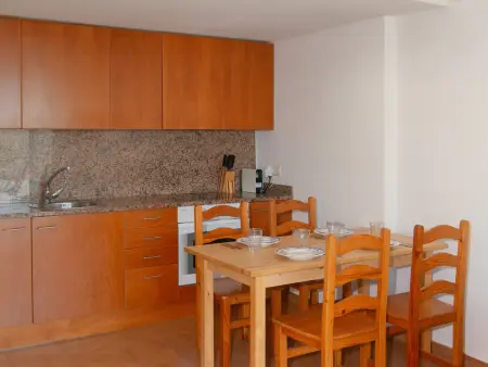 Appartement 4 pers. climatisé à L'Estartit, vue piscine : photo 7
