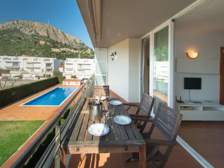 Appartement 4 pers. climatisé à L'Estartit, vue piscine : photo 11