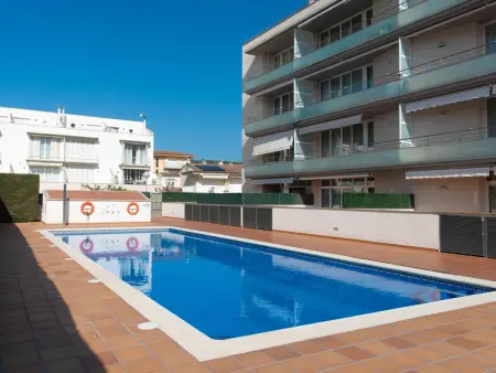 Appartement 4 pers. climatisé à L'Estartit, vue piscine : photo 15