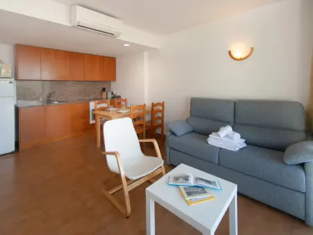Appartement 4 pers. climatisé à L'Estartit, vue piscine : photo 22