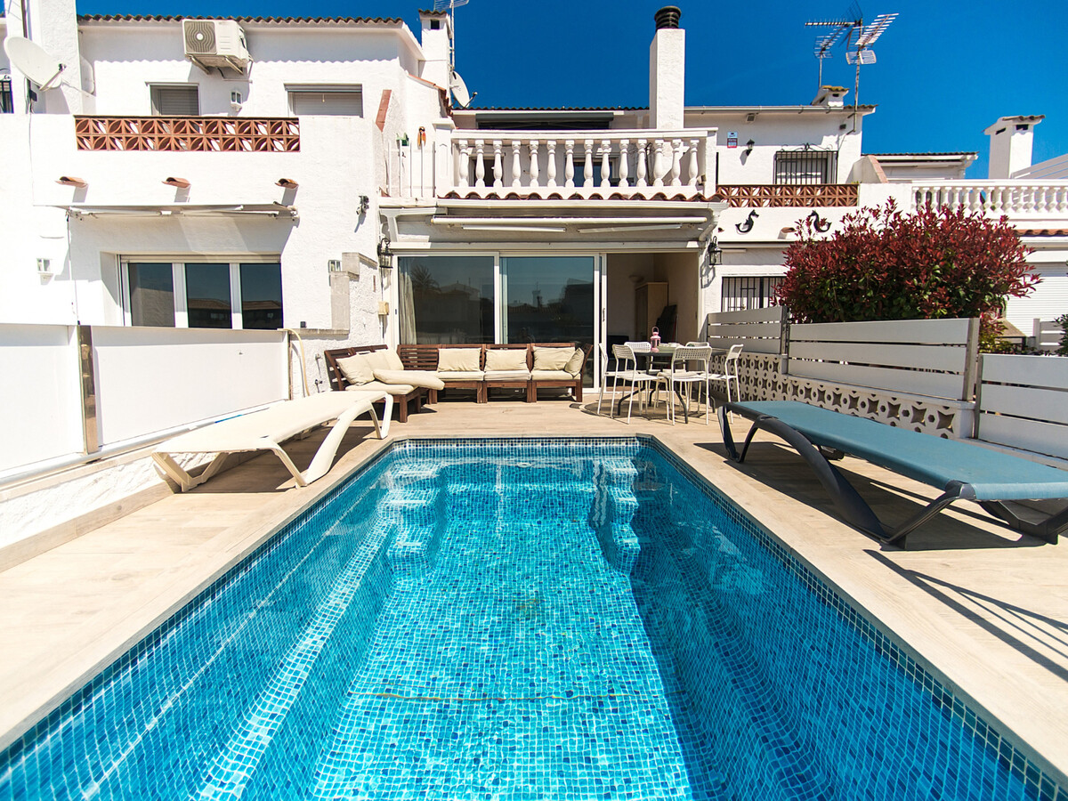 Villa 6 pers, piscine privée et terrasse vue canaux - Photo 13