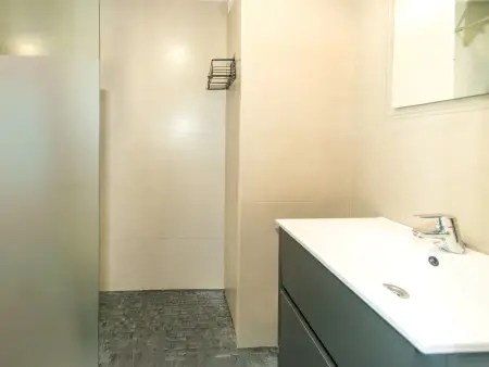 Studio 38 m² climatisé avec balcon privé, Empuriabrava : photo 11