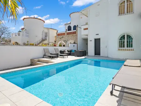 Villa La Morgana - Piscine 7x4m, vue canal à Empuriabrava : photo 2