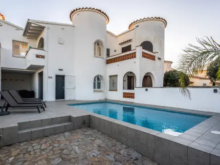 Villa La Morgana - Piscine 7x4m, vue canal à Empuriabrava : photo 6