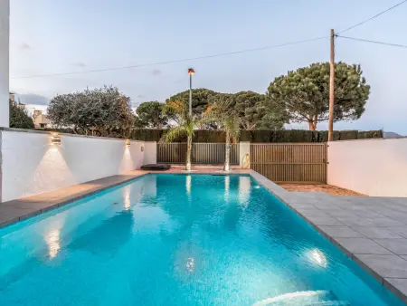 Villa La Morgana - Piscine 7x4m, vue canal à Empuriabrava : photo 15