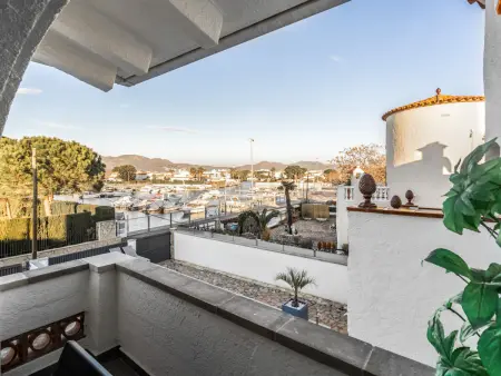 Villa La Morgana - Piscine 7x4m, vue canal à Empuriabrava : photo 32
