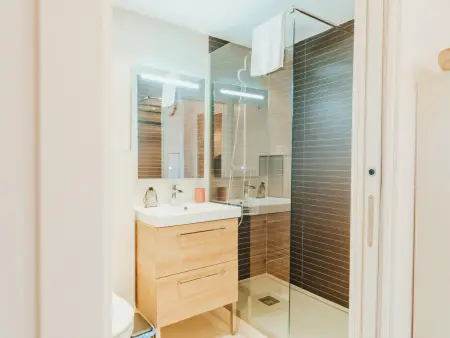 Appartement moderne 47m² sur canal à Empuriabrava : photo 9