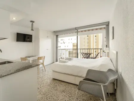 Studio 34 m² avec terrasse face à la mer à Empuriabrava