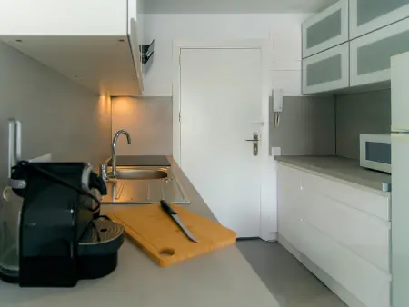 Appartement 33m² vue mer à Roses, plage à 60m : photo 9