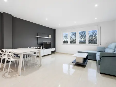 Appartement 64 m² 6 pers. près de la mer à Roses : photo 1