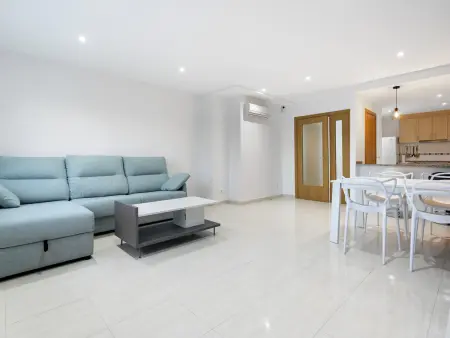 Appartement 64 m² 6 pers. près de la mer à Roses : photo 4