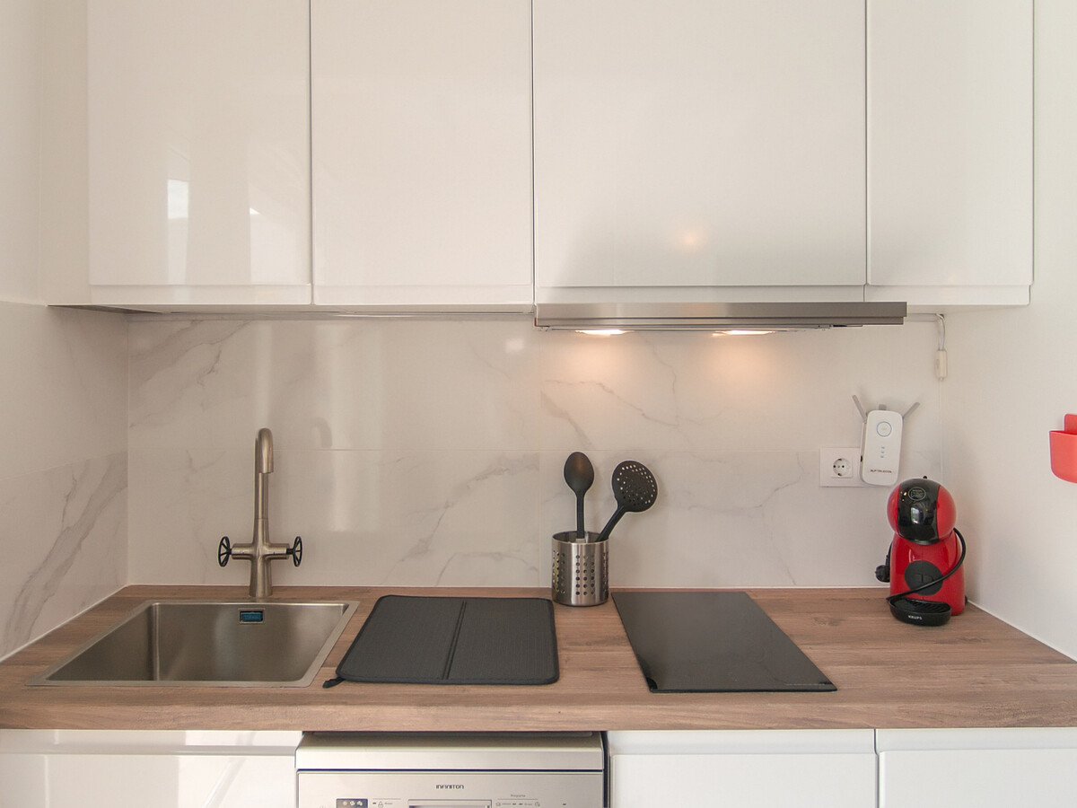 Appartement 46 m² piscine privée, accès direct canal - Photo 11