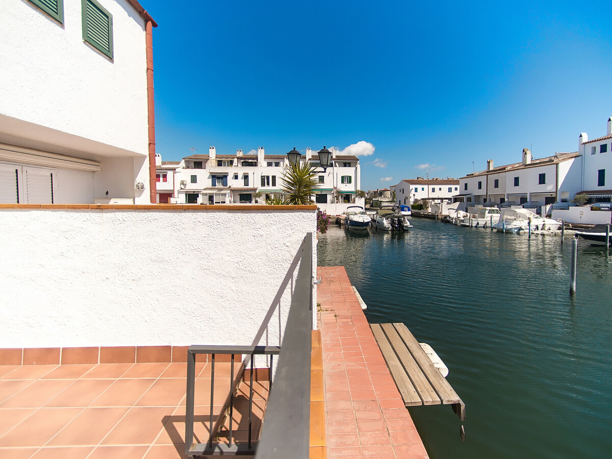 Maison 100m² sur canal à Empuriabrava, 6 pers., ponton - Photo 23